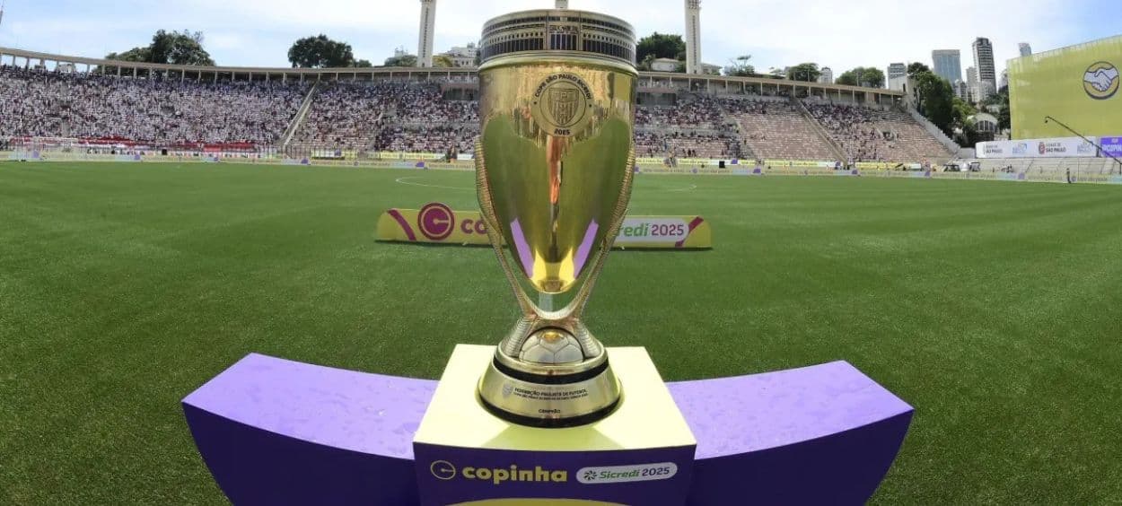 taça copinha-crédito da foto Alexandre Battibugli Ag. Paulistão